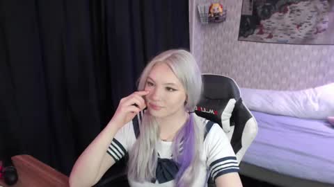 vikapowers online show from December 4, 8:51 pm