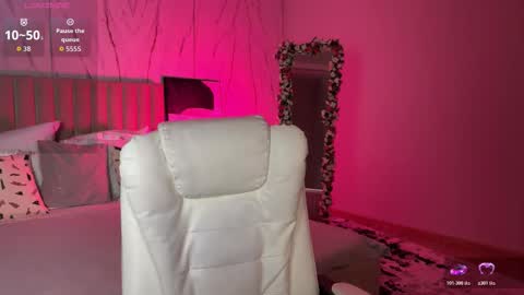 Vikky online show from January 19, 1:02 am