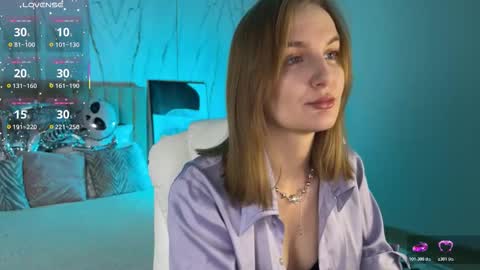 Vikky online show from November 12, 1:25 am