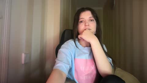 Viktoria Most online show from January 8, 9:08 pm