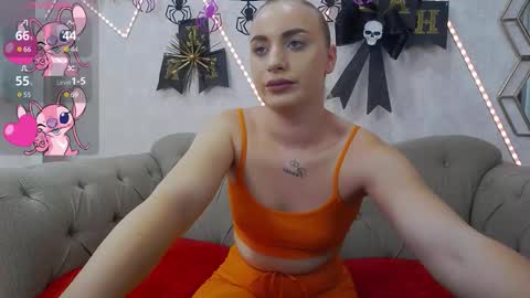 Viktoria online show from October 28, 5:30 pm