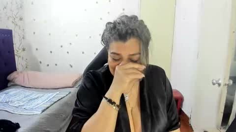 VIKY ADAMS online show from May 4, 4:49 am