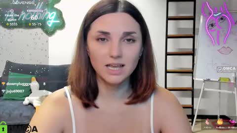 vinter_girl online show from October 4, 1:50 pm