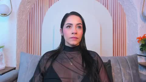 Violette online show from May 26, 10:25 am
