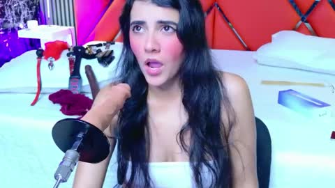 Violet online show from May 23, 12:36 pm