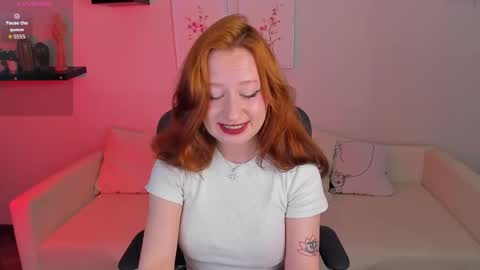 VIOLET online show from May 25, 3:55 pm