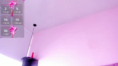 violet online show from October 9, 1:48 pm