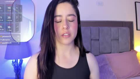 Violet Nova online show from May 11, 3:40 pm