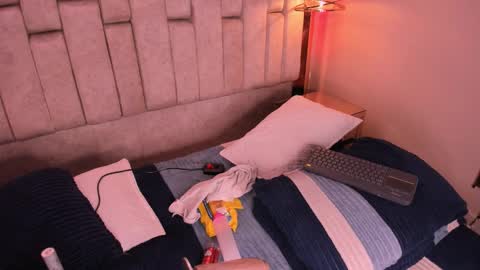 Violeta  online show from September 27, 11:28 am