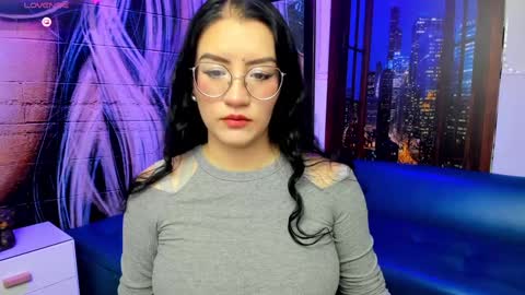     online show from December 26, 9:15 pm