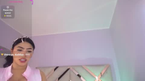 Violeta leon online show from May 14, 3:45 am