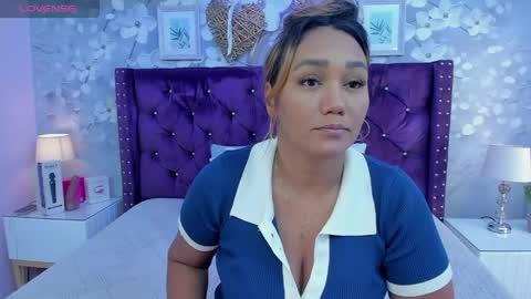 violeta_medina online show from May 13, 3:12 am