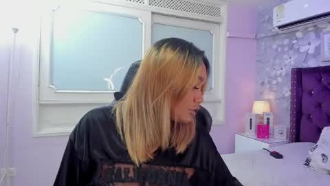 violeta_medina online show from May 20, 2:41 am