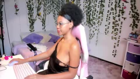 Violeta online show from May 14, 5:41 pm