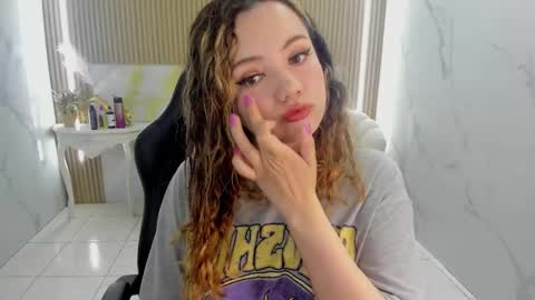 IG violeta sub online show from February 12, 1:13 pm