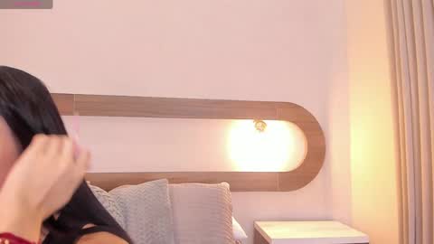 Violeta Sum online show from May 19, 12:12 pm