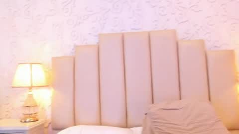 Violeta online show from May 7, 4:54 pm