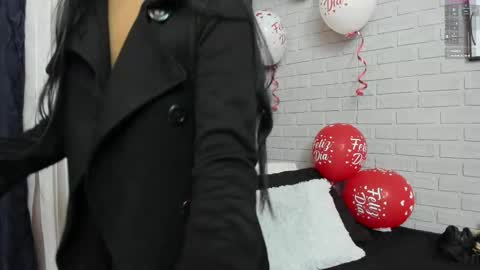 Snapshot of violetaqueen_ chatting on September 22, 2:54 am Violeta online show from September 22, 2:54 am