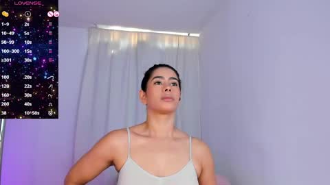 Violeta online show from May 24, 1:21 pm