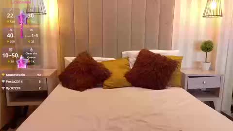 Cute Violet online show from September 25, 4:44 am