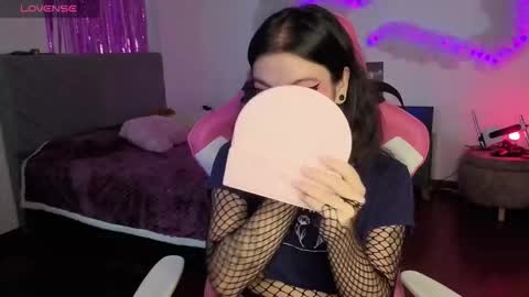   online show from January 13, 7:40 pm