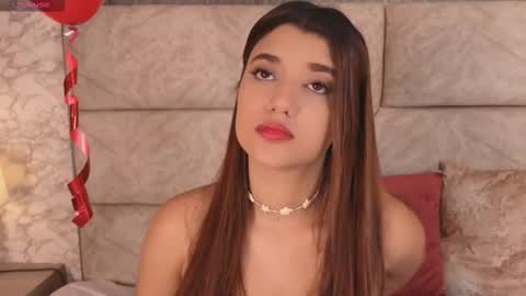 violett online show from February 15, 4:59 am