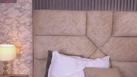 violett online show from May 16, 4:48 am