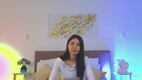 violetta_finch online show from May 23, 10:57 am