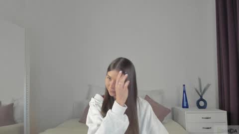 violetta_finch online show from December 2, 8:48 am