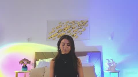 violetta_finch online show from May 16, 10:36 am