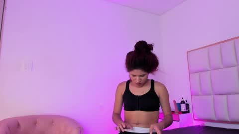 violeta online show from May 5, 8:01 pm