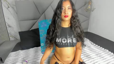 violettaruizz online show from April 29, 7:08 pm