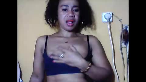 Violette9794 online show from May 4, 9:13 am