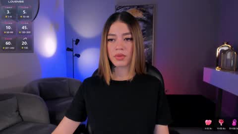 Violett  online show from February 2, 5:37 pm