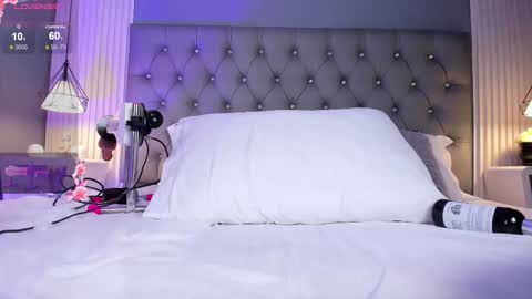 VioletthaRous online show from March 20, 12:48 am