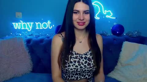 viollinalv online show from December 21, 5:47 am
