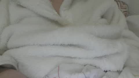 . online show from December 22, 9:18 pm