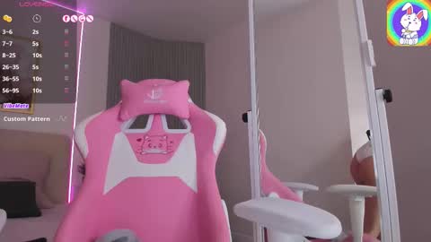 Chloe online show from October 29, 3:11 am