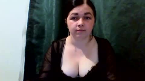 Vitalina282128 online show from May 17, 6:29 pm