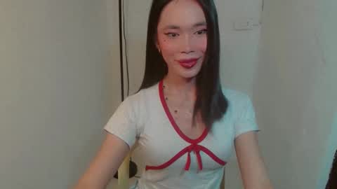 SANDRA GOING YOU online show from May 24, 7:46 pm
