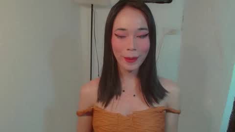 SANDRA GOING YOU online show from May 19, 5:09 pm