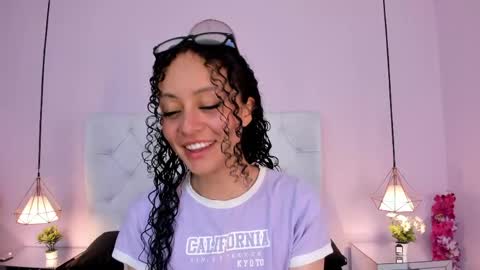Vivi online show from May 21, 5:16 am