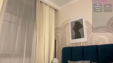 Vivian Evans online show from March 16, 2:25 am