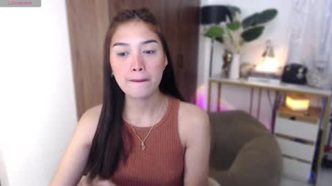 Vivian online show from November 2, 12:36 am