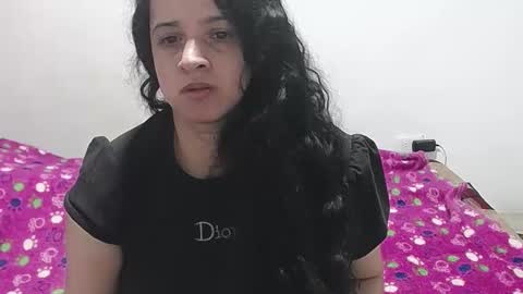 Snapshot of vivian_walt_ chatting on December 19, 7:40 am melissa online show from December 19, 7:40 am