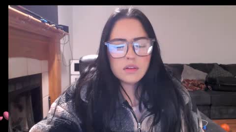 Snapshot of vivianaortega chatting on February 27, 4:31 am Vivi online show from February 27, 4:31 am