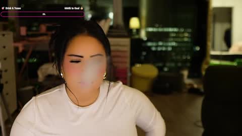 Snapshot of vivianaortega chatting on December 3, 2:12 am Vivi online show from December 3, 2:12 am