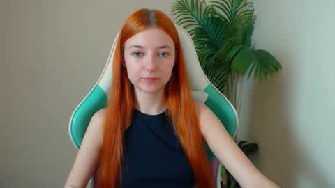 Vivien online show from May 20, 6:49 pm
