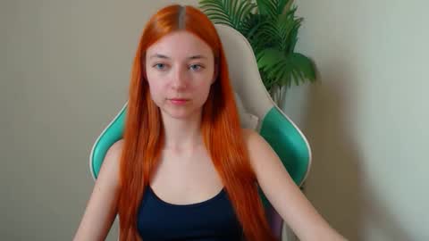 Vivien online show from May 4, 6:44 pm