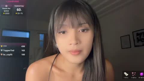 Donna online show from June 18, 4:01 pm